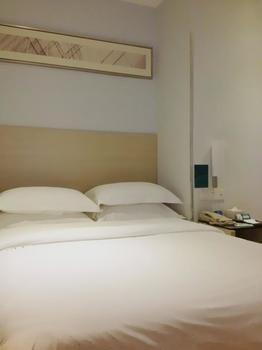 גואנגג'ואו City Express Hotel מראה חיצוני תמונה
